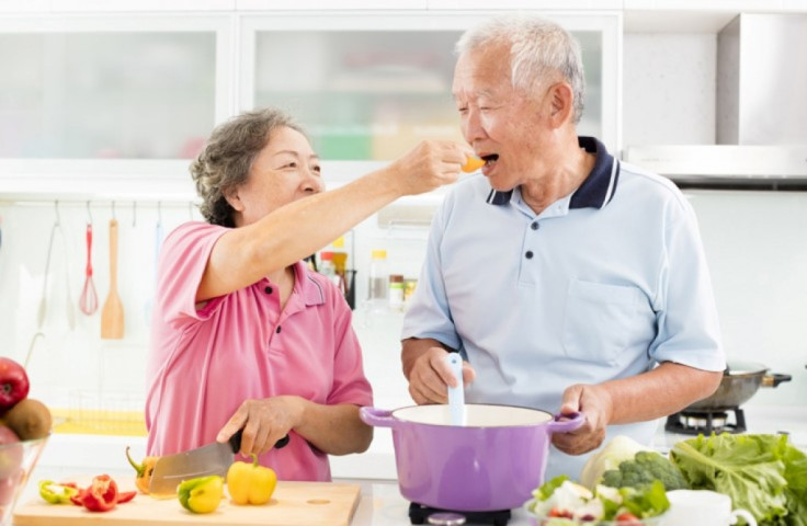 4 bí quyết giúp người sau 60 tuổi sống khỏe
