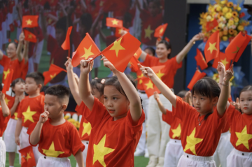 Bộ Y tế: Kết hôn muộn, sinh ít con đang trở thành thách thức dân số