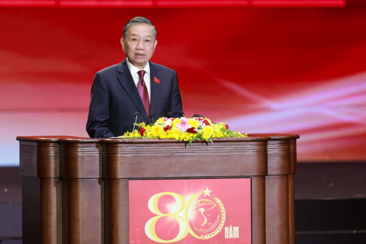 Tổng Bí thư, Chủ tịch nước: Bảo vệ an ninh theo nguyên tắc "phát triển đến đâu, an ninh đến đó"