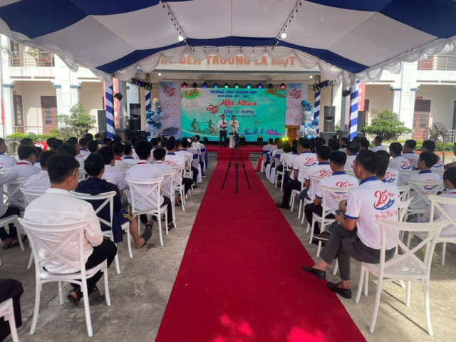Quảng Ngọc (Thanh Hóa): Hội khóa 25 năm ngày trở về – Tri ân thầy cô, nối dài nghĩa tình dưới mái trường xưa
