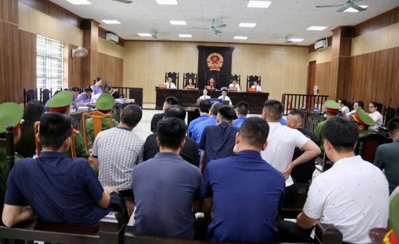 Thanh Hóa: Xét xử vụ án sản xuất khí cười lớn nhất cả nước, 44 bị cáo lĩnh án