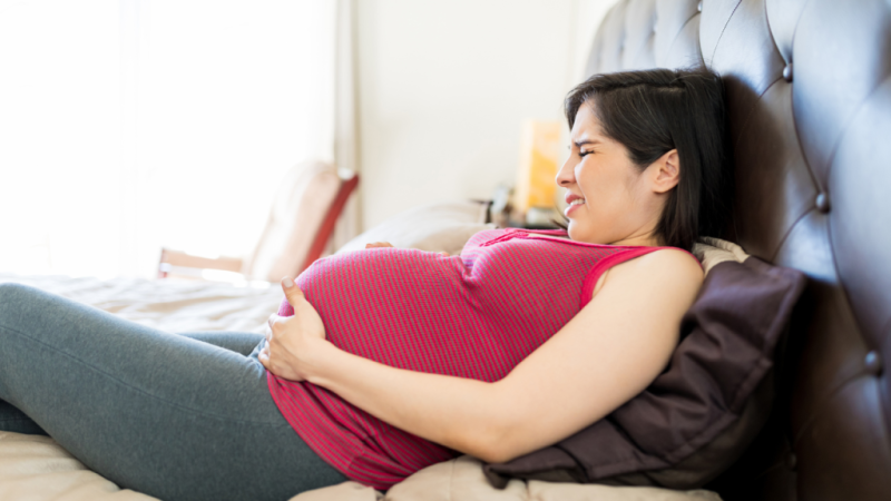 7 yếu tố làm tăng nguy cơ sinh non mẹ bầu cần biết