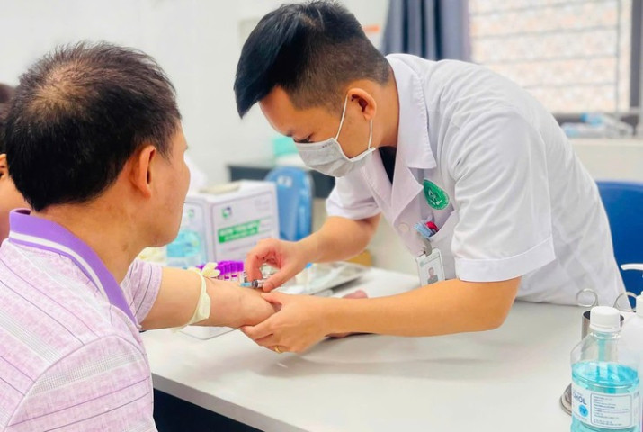 Hà Nội: Đẩy mạnh khám sức khỏe định kỳ, phát hiện sớm các yếu tố nguy cơ bệnh tật